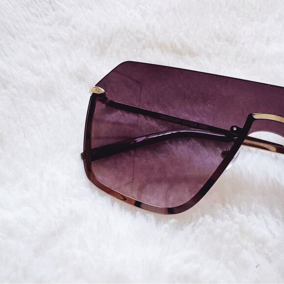 Kalia Clear Black Rimless Sleek Sunglasses - Picture 2 of 11